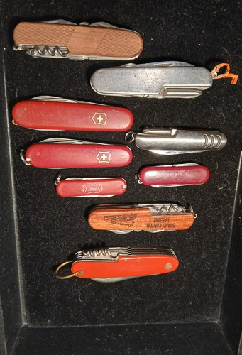 Lot swiss army type - lot,